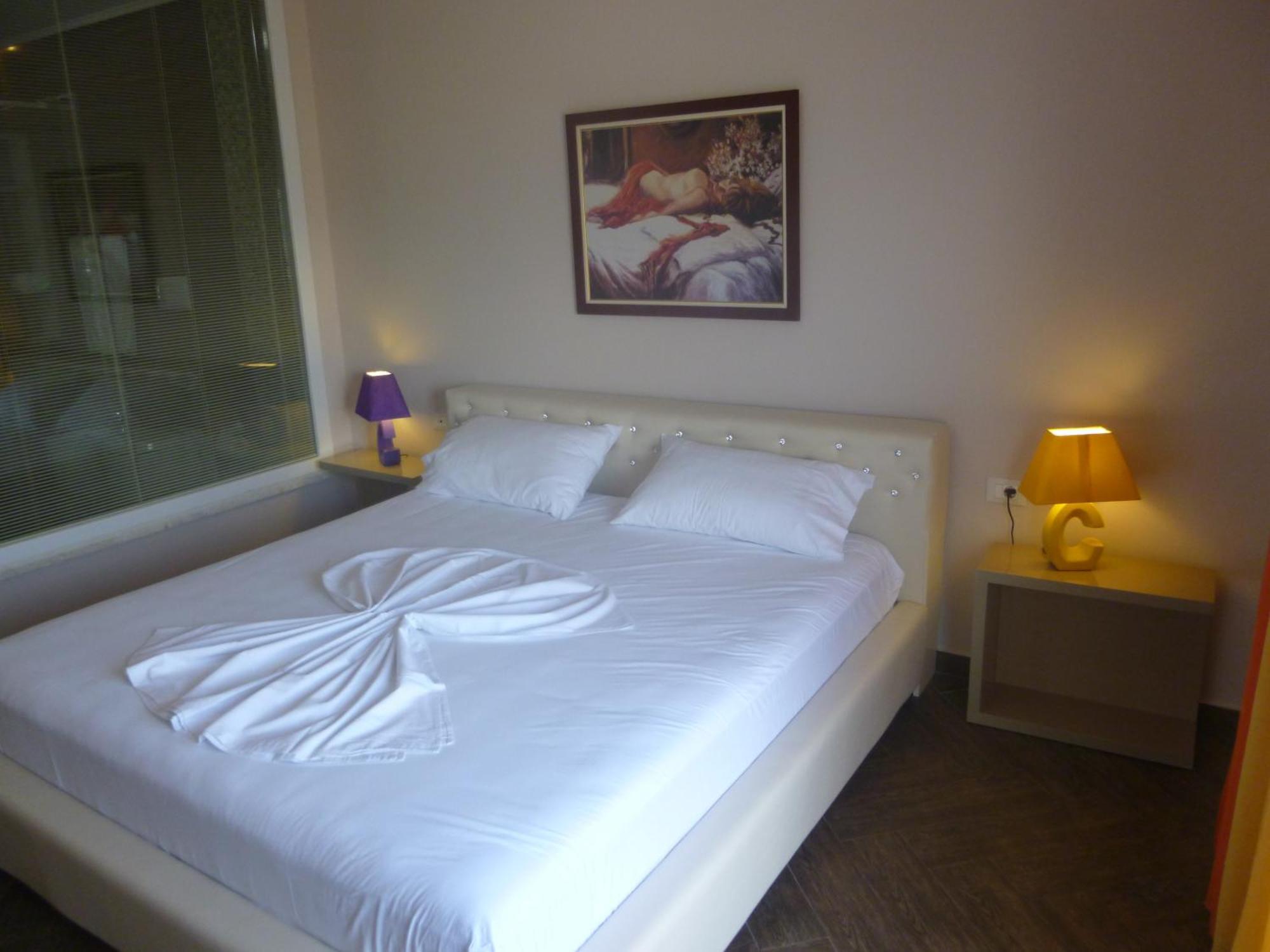Villamaria Hotel Zvernec Bagian luar foto