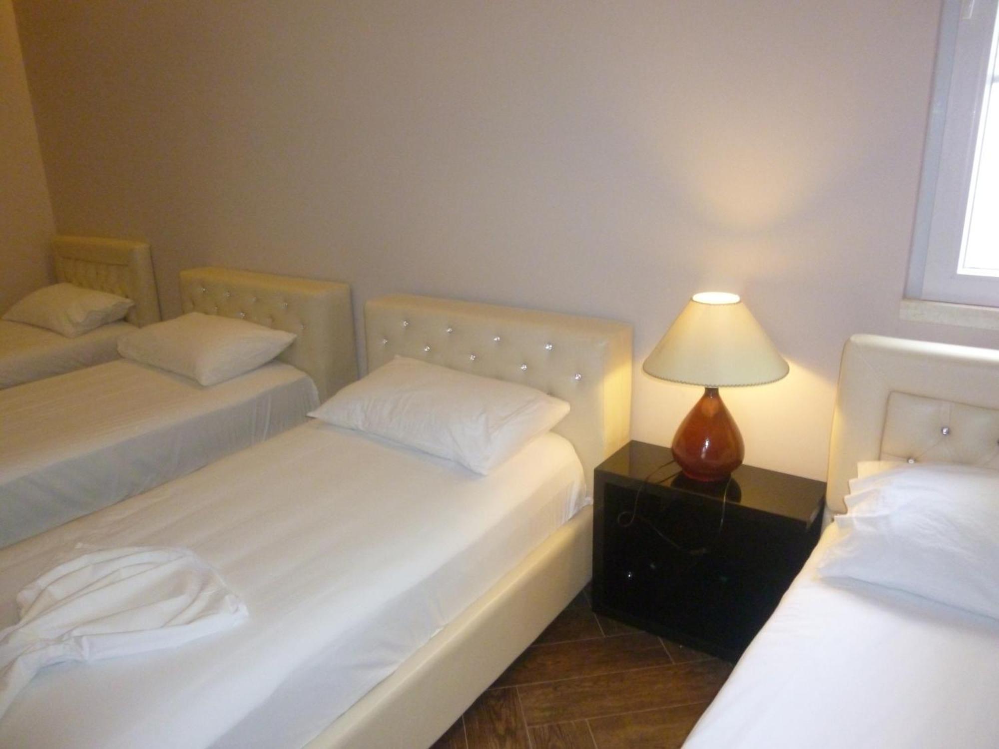 Villamaria Hotel Zvernec Bagian luar foto