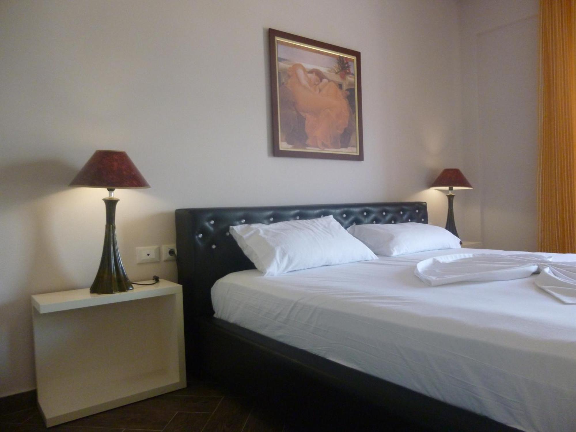 Villamaria Hotel Zvernec Bagian luar foto