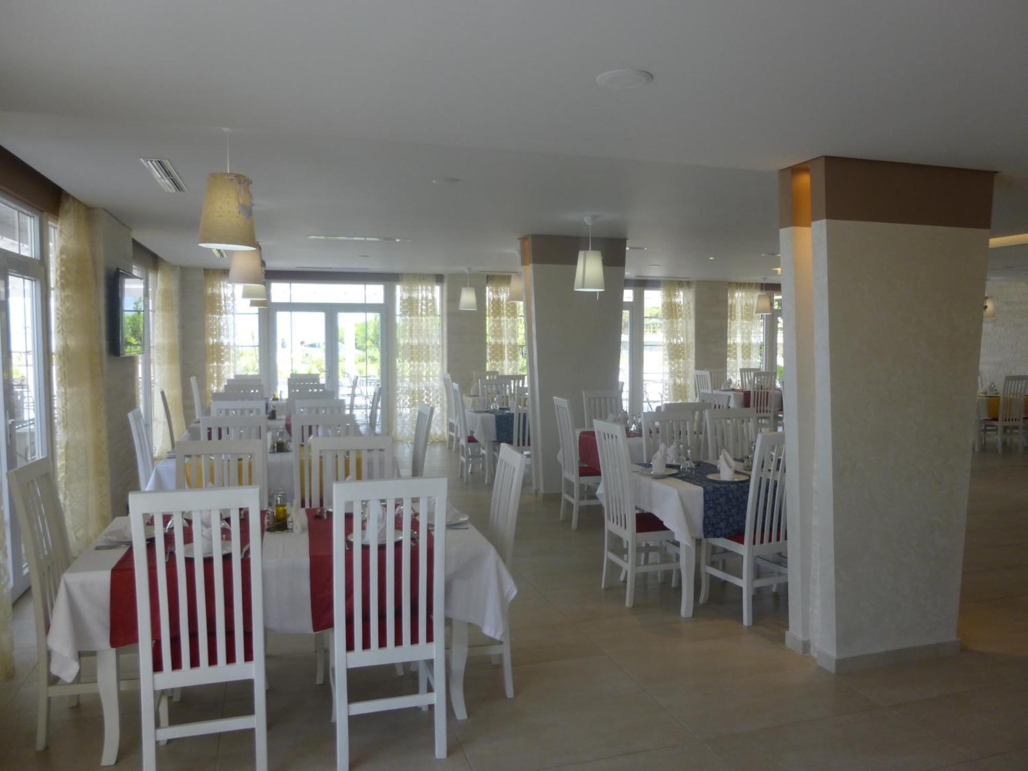 Villamaria Hotel Zvernec Bagian luar foto